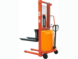 XS Semi Electric Stacker