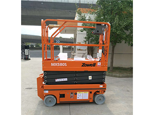 Self Propelled Scissor Lift